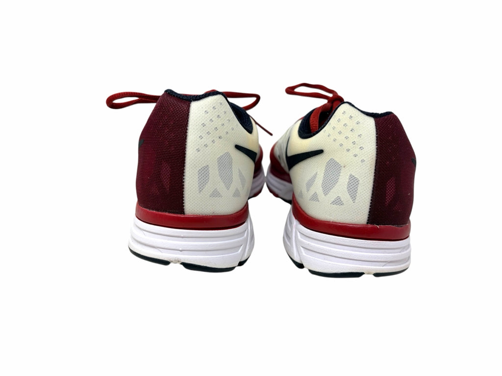 NIKE Size 7 SNEAKERS W